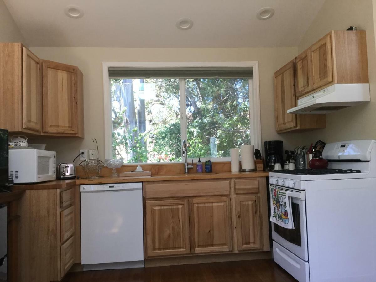 Amitabha Wine Country Cottage Санта Роза Екстериор снимка